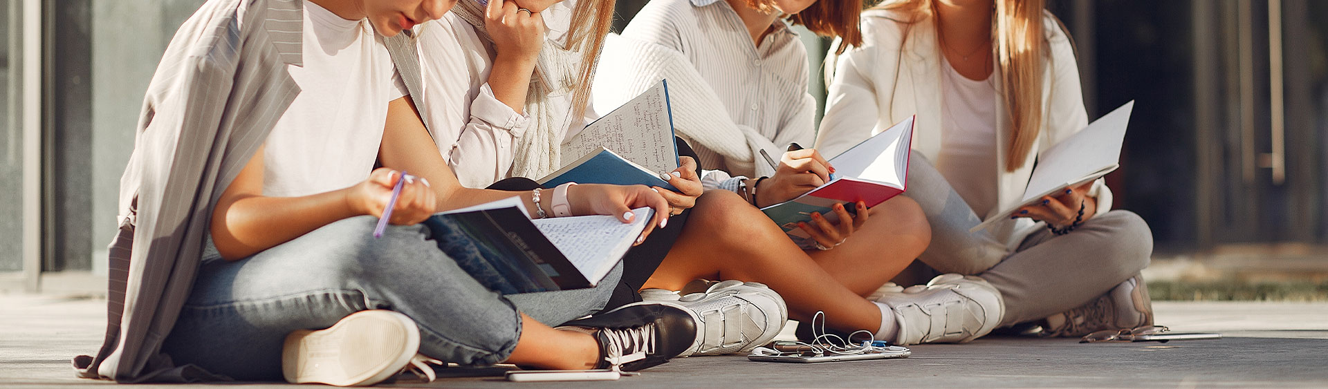 Bestelloptionen: Schienenbindung A4 / Studierende